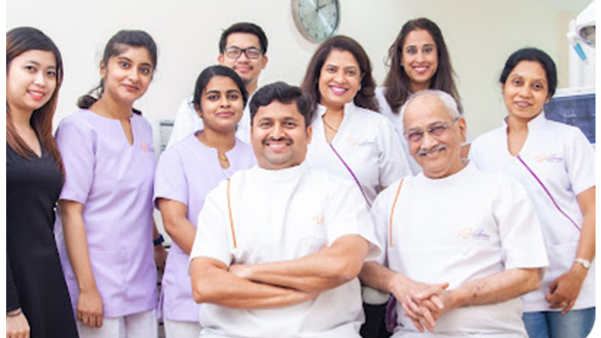 Bay Avenue Dental Centre, Business Bay, Dubai - dental clinic in الخليج التجاري