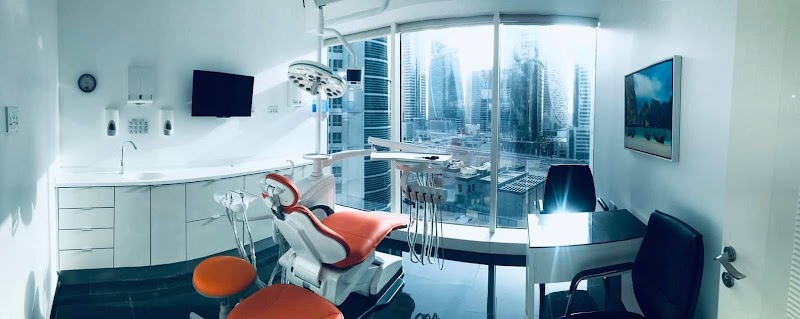 BeClinique by Dr. Ehab Rashed - dental clinic in الخليج التجاري