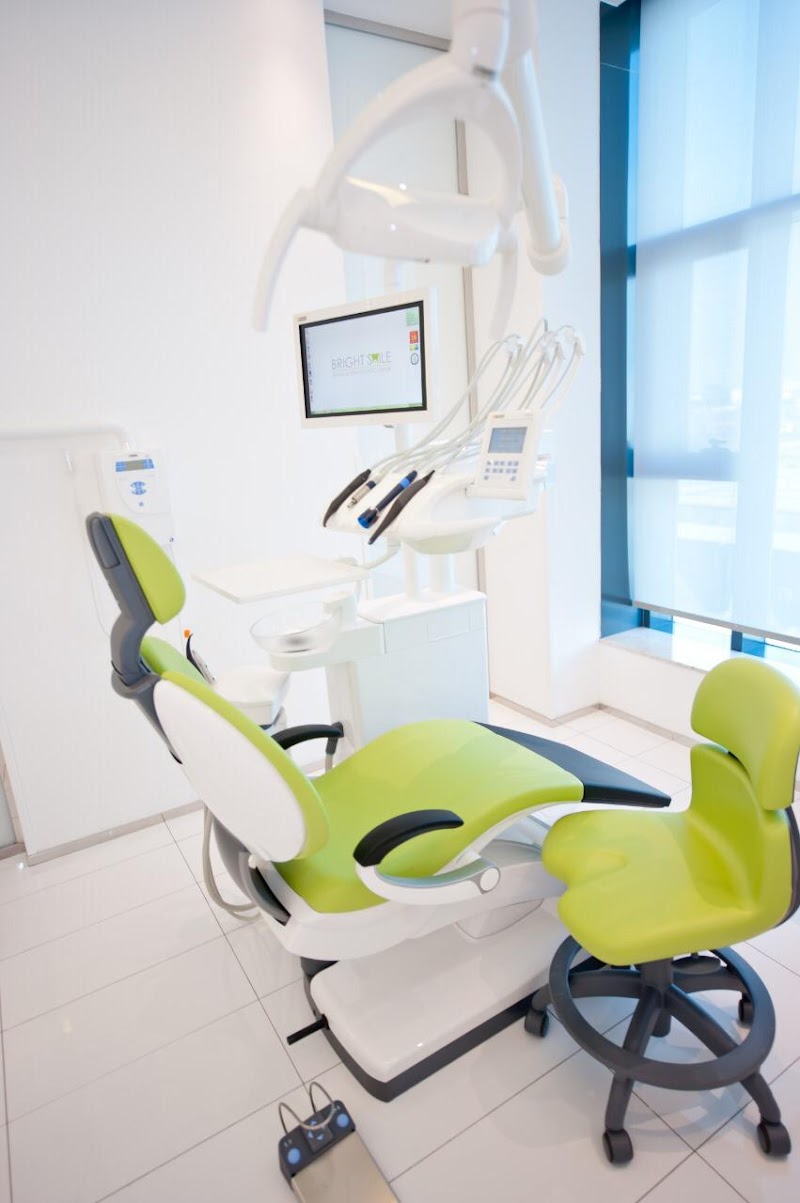 Bright Smile Dental and Orthodontic Center - dental clinic in Al Bada'