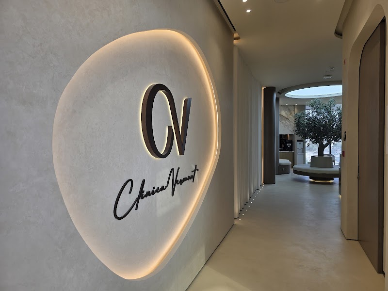 Clinica Vermont Polyclinic LLC - dental clinic in مردف