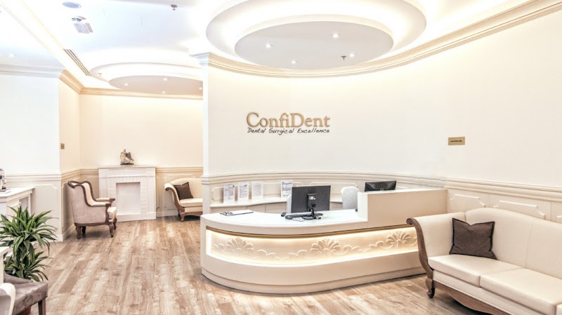 ConfiDent Palm Dentist - dental clinic in نخلة جميرا