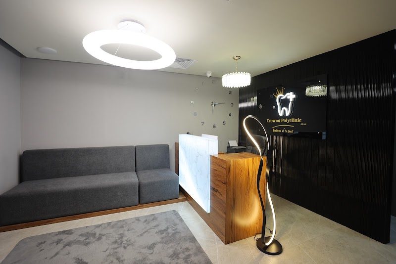 Crowns Polyclinic Co LLC - Al Karama - dental clinic in الكرامة