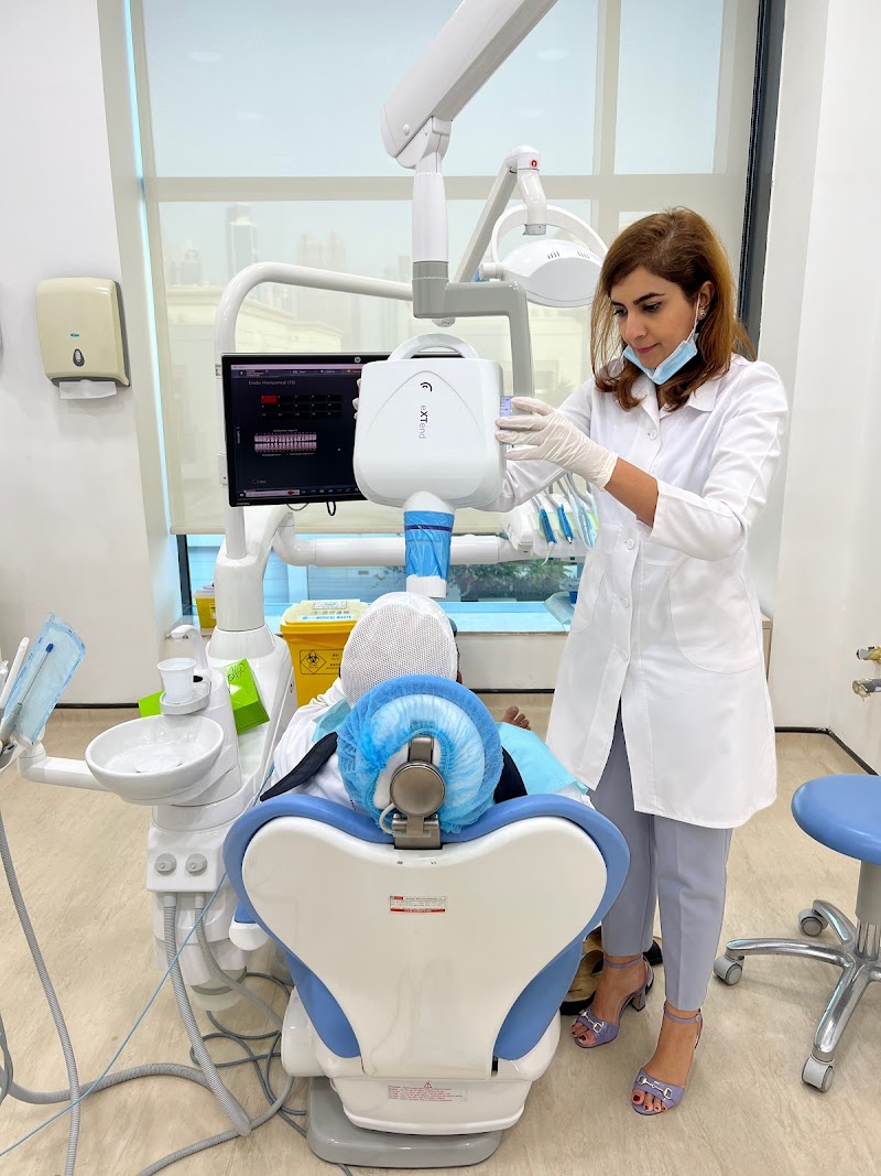 Dr. Amineh Razavian Dentist-Orthodontist - dental clinic in Jumeirah 1