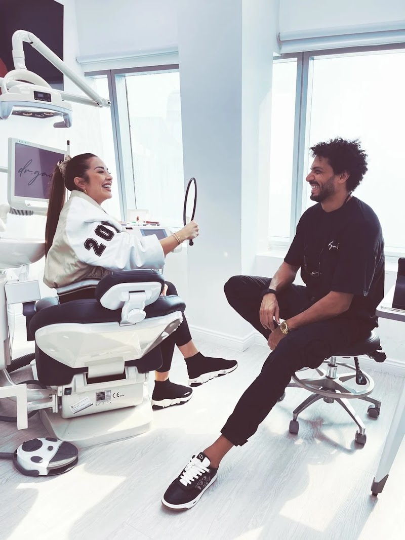 Dr Gad Dental Clinic - Dubai - dental clinic in Business Bay