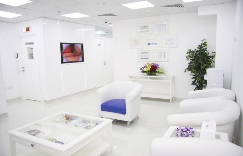 Dr Maya Dental Clinic - dental clinic in دبي موتور سيتي