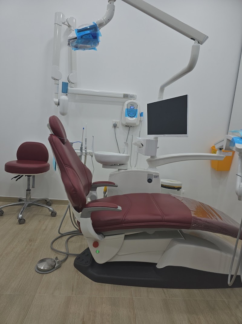 Dr. Mirna Barsoum - Dental Specialist - dental clinic in Al Khawaneej