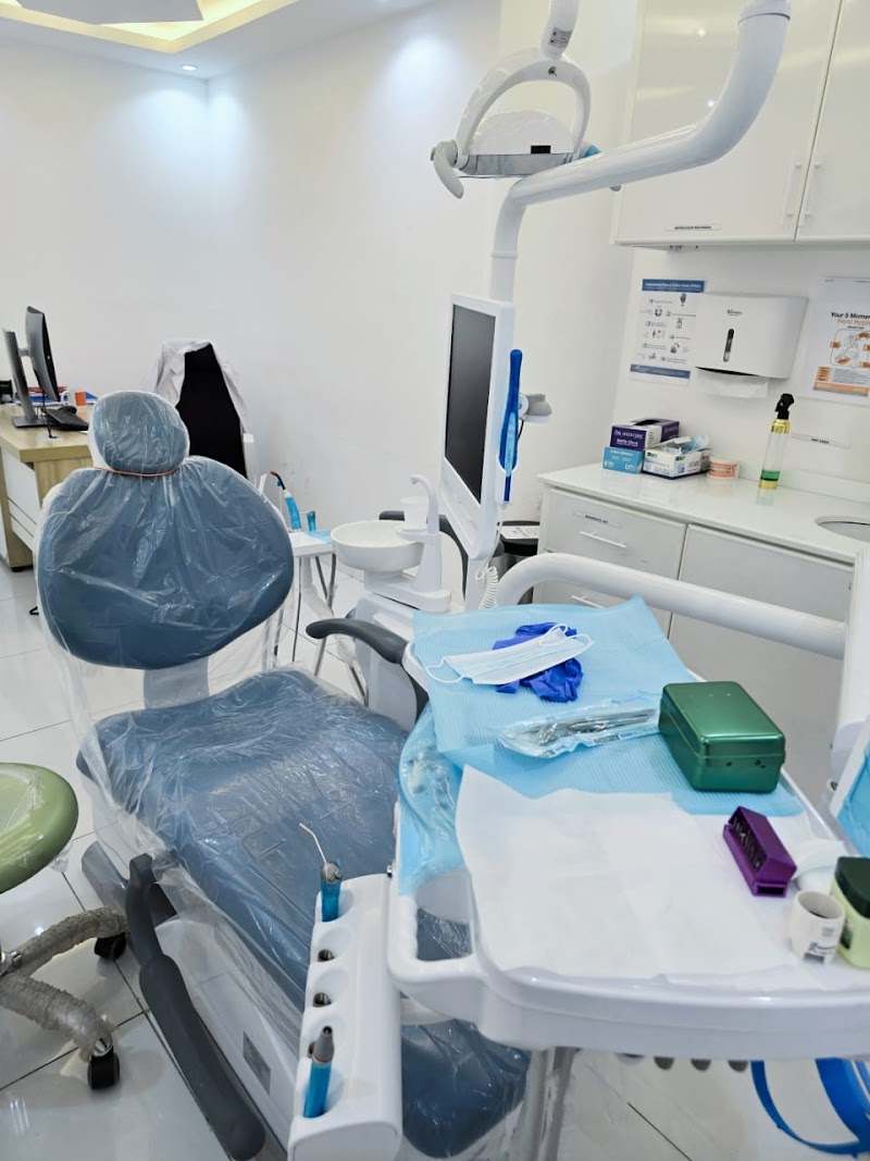 Dr. Priyanka Dental Clinic - dental clinic in Dubai Healthcare City