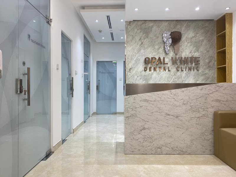 Opal White Dental Clinic - dental clinic in ديرة