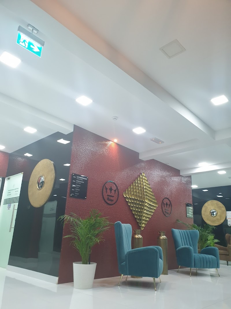 Queens Dental Center, Karama, Dubai - dental clinic in الكرامة