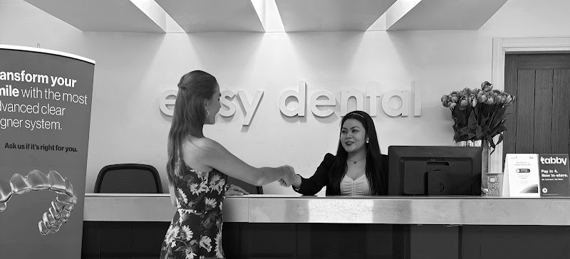 Easy Dental Clinic Al Rigga