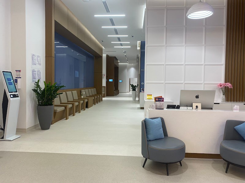 Life Medical Centre, JVC